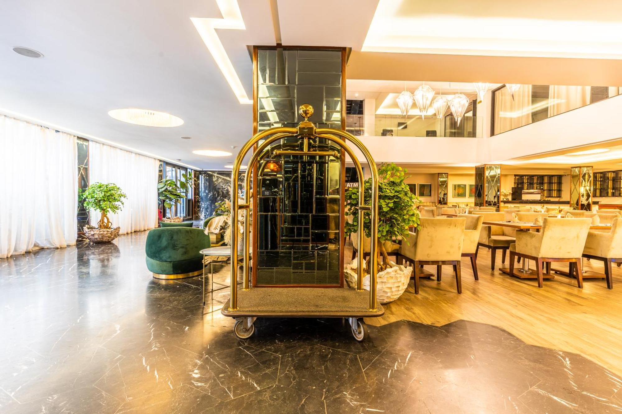 One Hotel Касабланка Экстерьер фото Lobby